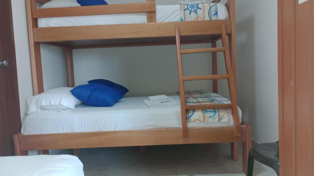 Hostal Kumbaya Σάντα Μάρτα Εξωτερικό φωτογραφία